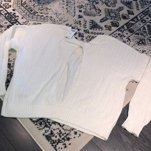 Hollister Open back Fall/Winter Sweater